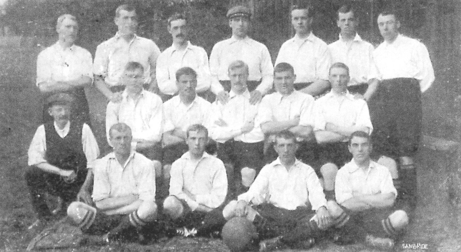 赫尔城历史/HISTORY 赫尔城历史/HISTORY