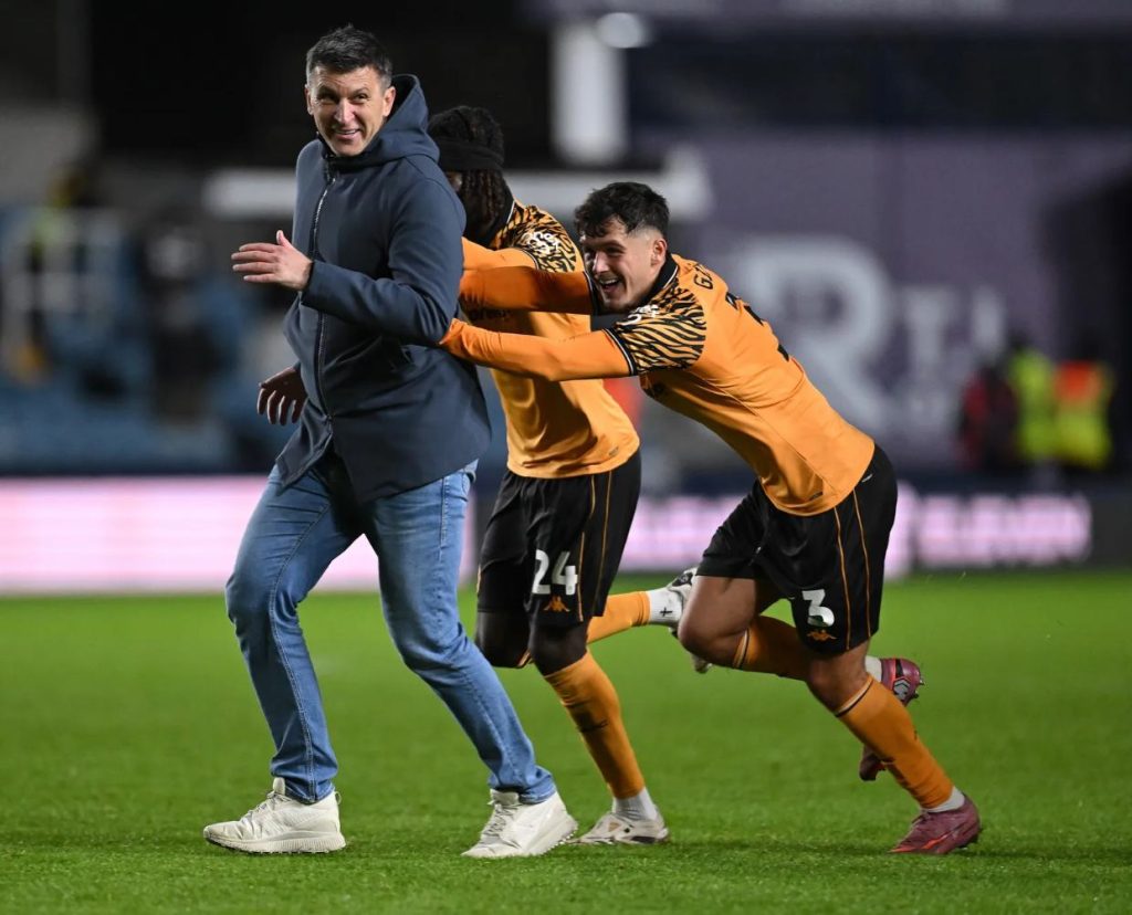 赫尔城3-1大胜米尔沃尔,主帅雅基罗维奇称赞球队表现出色 赫尔城3-1大胜米尔沃尔,主帅雅基罗维奇称赞球队表现出色